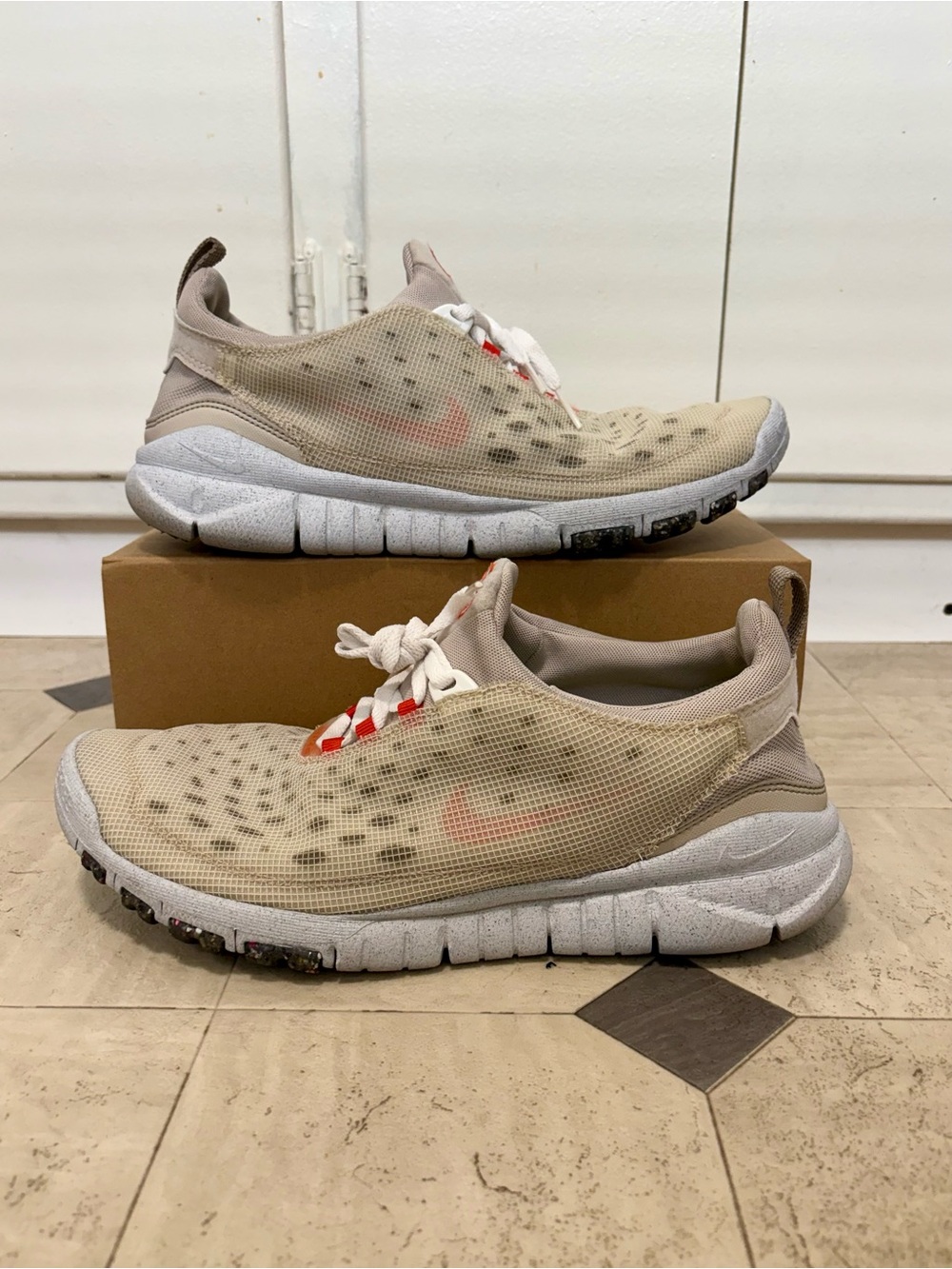 Nike Free Run Trail  Crater Cream Orange Size 11.5 DC4456-100